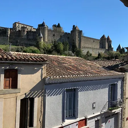 Apartment Jolie Vue Cite, Aux Pieds Des Remparts Carcassonne
