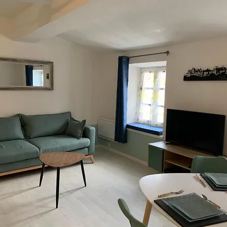 Apartment Jolie Vue Cite, Aux Pieds Des Remparts Carcassonne